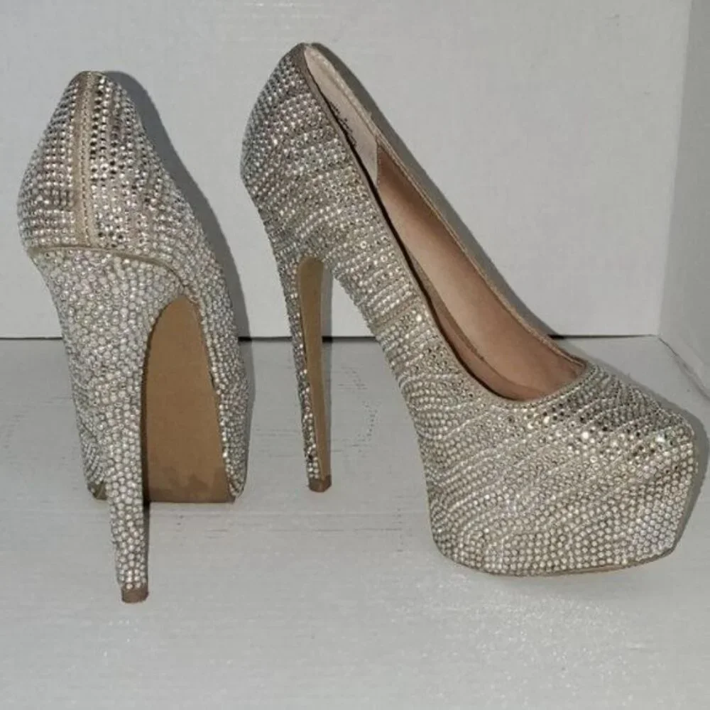 Steve Madden Platform Heels Shoes Rhinestones Stilettos Women's Woman's Size 8